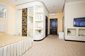 Sweet Hall Hotel