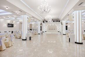 Sweet Hall Hotel