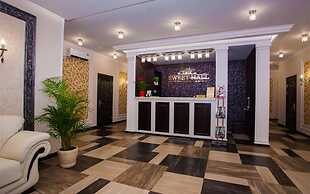 Sweet Hall Hotel