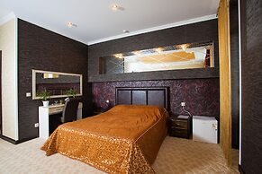 Sweet Hall Hotel