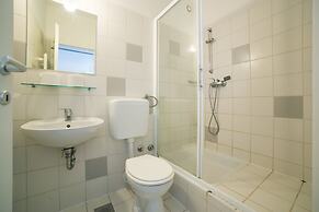 Rooms Dr. Franjo Tuđman - Hostel