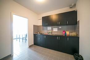 Rooms Dr. Franjo Tuđman - Hostel