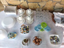 Cha Nanakas Village Inn