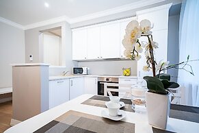 WINWINSTAY Art Nouveau Lumiere Residence