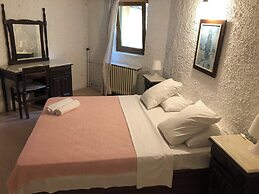 Polonezköy Country Club & Accommodation in the Wildlife Park