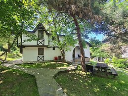 Polonezköy Country Club & Accommodation in the Wildlife Park