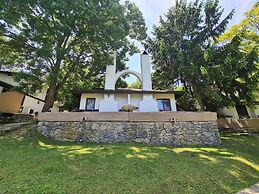 Polonezköy Country Club & Accommodation in the Wildlife Park