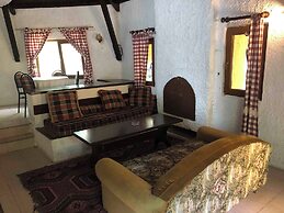 Polonezköy Country Club & Accommodation in the Wildlife Park