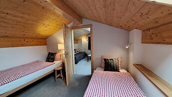 Chalet Diognysos B&B