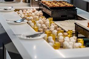 Caretta Beach Resort & Waterpark