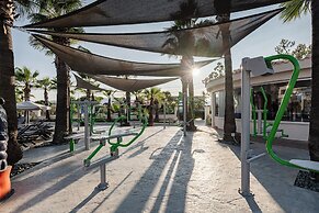 Caretta Beach Resort & Waterpark