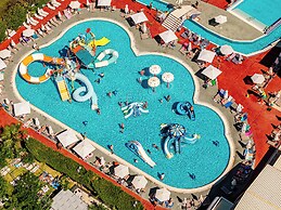 Caretta Beach Resort & Waterpark