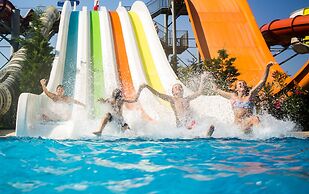 Caretta Beach Resort & Waterpark