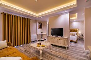 Legacy Hotel