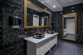 Legacy Hotel