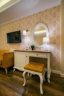 Legacy Hotel