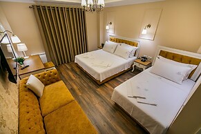 Legacy Hotel