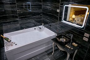 Legacy Hotel