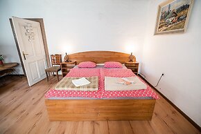 Cvet gora - Camping, Glamping and Accomodations - Hostel