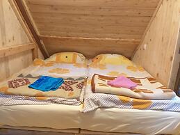 Cvet gora - Camping, Glamping and Accomodations - Hostel