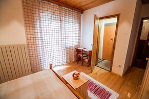 Farm Stay Zagar