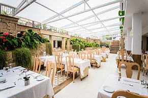 Apartamentos Parque del Sol