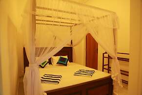 Mamas Palace Hiriketiya