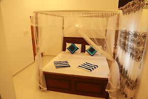 Mamas Palace Hiriketiya