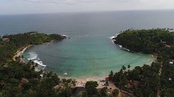 Mamas Palace Hiriketiya