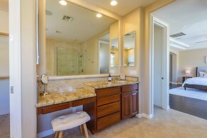 Casa Hermosa 4 Bedroom Home by Redawning