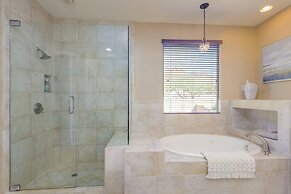 Casa Hermosa 4 Bedroom Home by Redawning