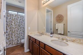 Casa Hermosa 4 Bedroom Home by Redawning