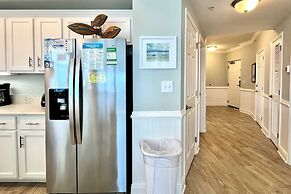 Crystal Tower 1109 2 Bedroom Condo by RedAwning