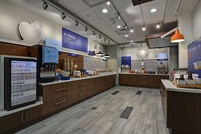 Holiday Inn Express And Suites Greenville - Taylors by IHG