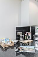 Large Apartment near Windsor Castle