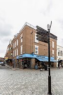 Large Apartment near Windsor Castle