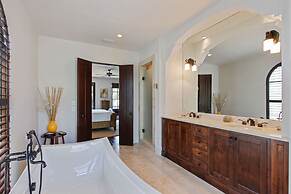 4211 Eleventh Street by Hodnett Cooper