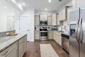 601 Mariners Circle by Hodnett Cooper