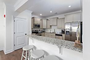 601 Mariners Circle by Hodnett Cooper