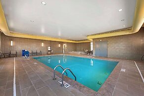 Best Western Plus Lakeview Hotel