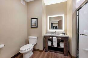 Best Western Plus Lakeview Hotel