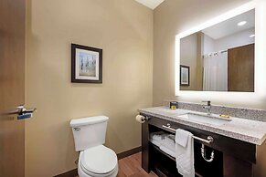 Best Western Plus Lakeview Hotel