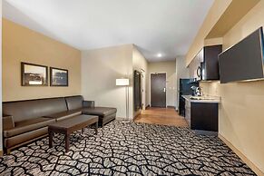 Best Western Plus Lakeview Hotel