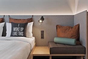 Moxy Lausanne City