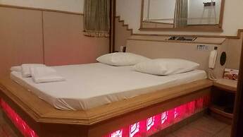 America Motel - Adults Only