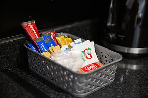 Velvet 2-bedroom Apartment Clock House - Hoddesdon