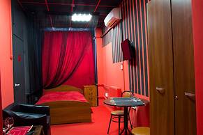 V Pitere Zhit Hostel