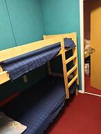 V Pitere Zhit Hostel