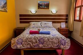 Alpamayo Guest House