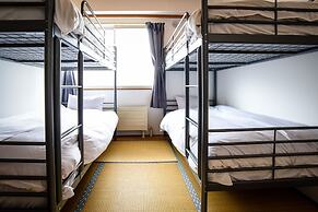 The Phat Packers - Hostel